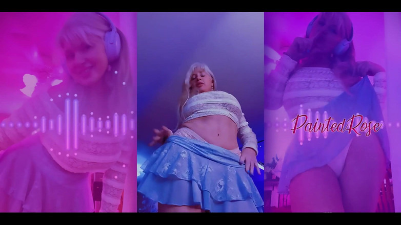 PaintedRose: Sólo dívka