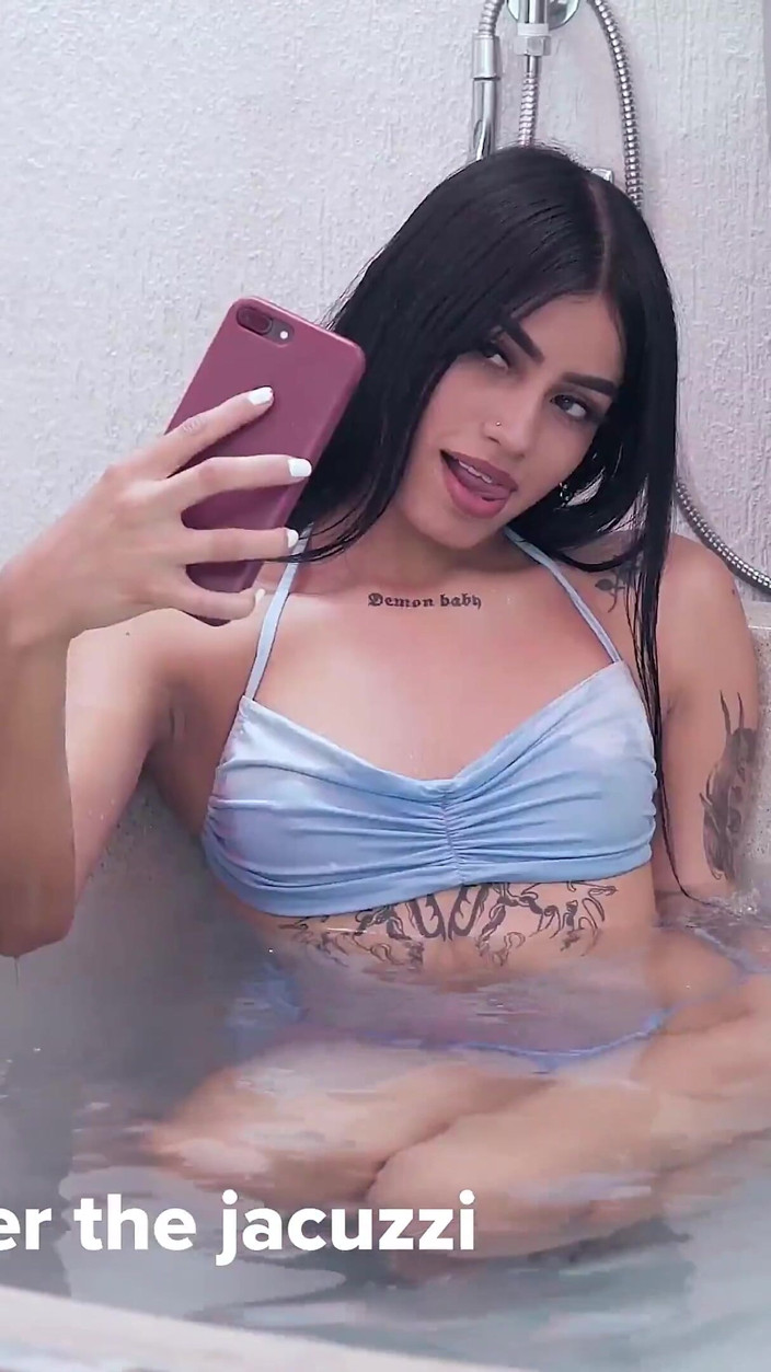 Watch4beauty: Трах-машина после джакузи