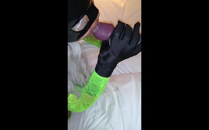 Sexsicouple: Esperando a un seguidor en el hotel para convertir a...
