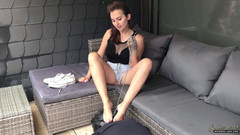 Goddess Lena: Il mio schiavo grasso sneaker