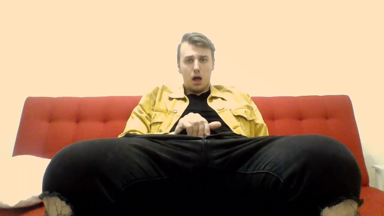 Hvnter: Big dick explodes with cum