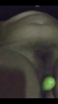 Masturbation allein mit gurke