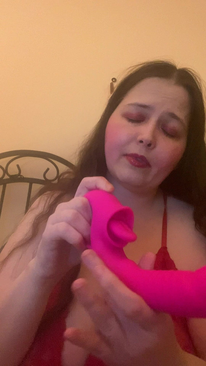 MissChrystalline: Sex Toy Review and Demonstration: Clitoral lambendo ponto g