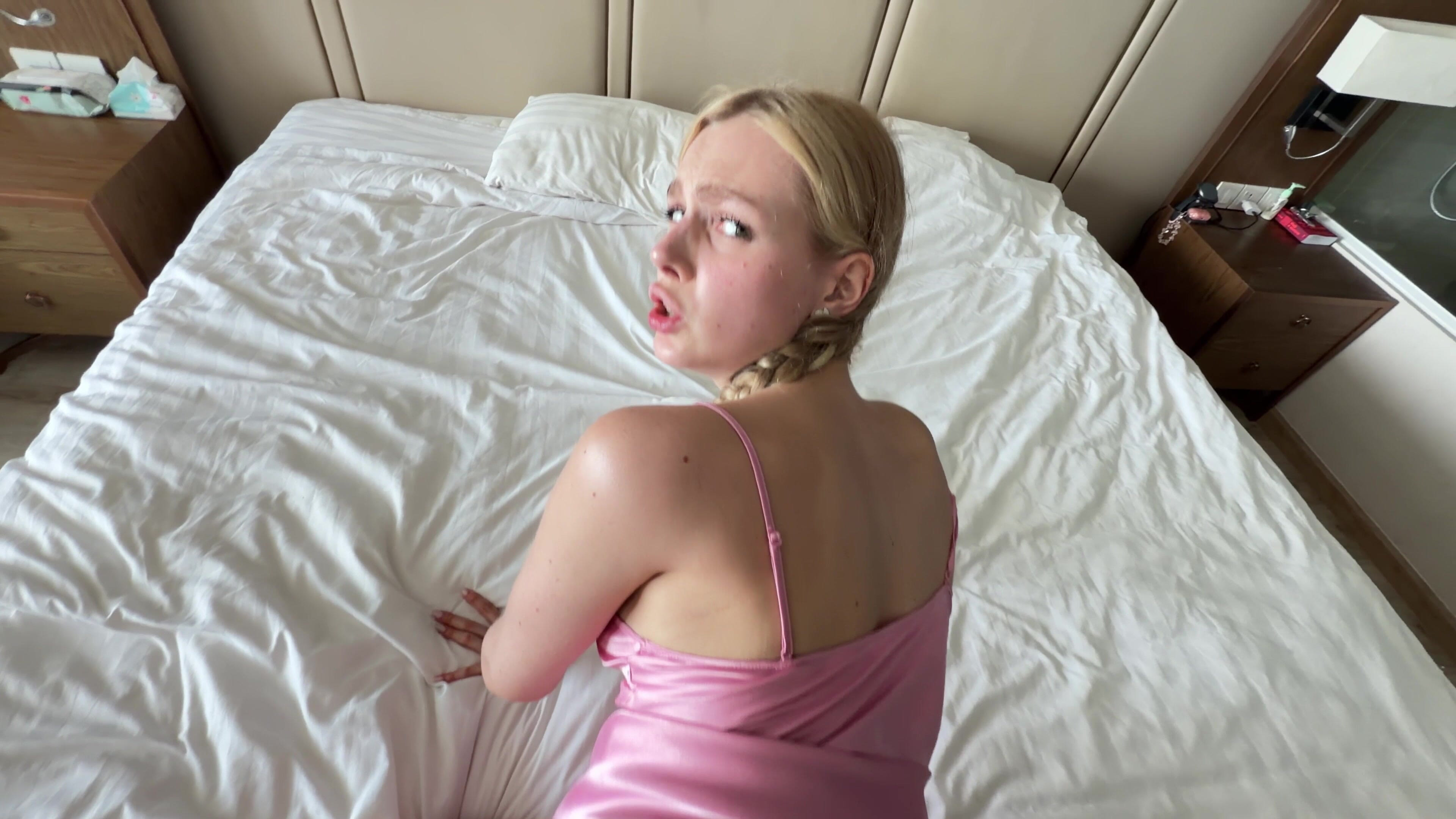 A Stranger Asked to Come to My Room to Charge Her Phone. but I Had Other Plans - to Fuck Her in All the Holes