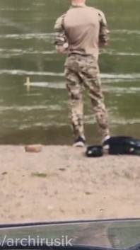 I Seduced a Military Man to Suck My Dick, We Hid in the Forest and Fed Each Other Sperm.