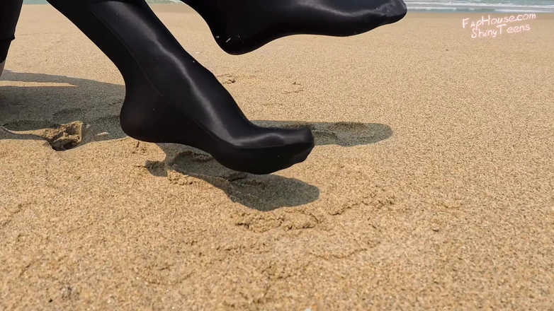 Shiny teens: 863 Shiny Black Stockings on the Beach