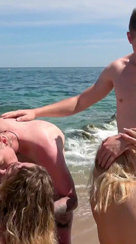 Spanischer bisexueller strand teil 1 - letsgobi