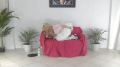 Sasha Star: Sasha's Dollhouse Pink s cudností a ponížením