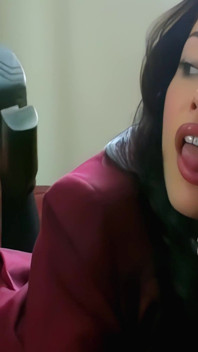 Ava dalush lagi asik muasin memeknya pakai pisang