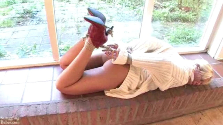 Submissed: Natalie Hogtied