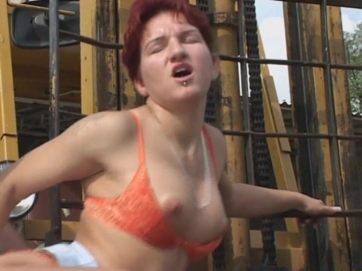 Absolute BDSM films - The original: Ngentot memek kencing di mulut