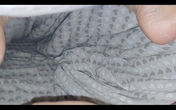 Boy jerking off: Buenos días