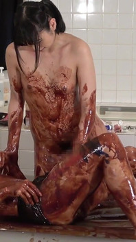 Wam. Female Student Facesitting with Pussy Covered in Chocolate and Asks, does Chocolate-flavored Pussy Taste Good? Hahaha