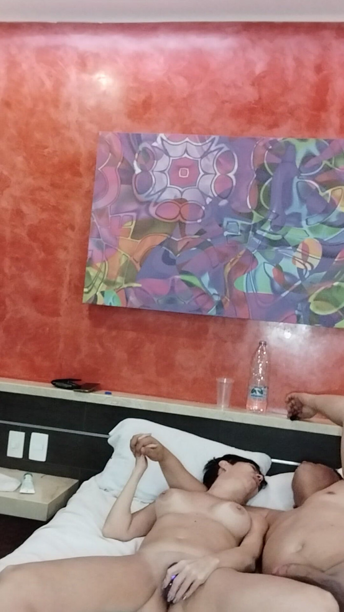 MaturecoupleVe: Fuga para um hotel para fazer ótimo sexo