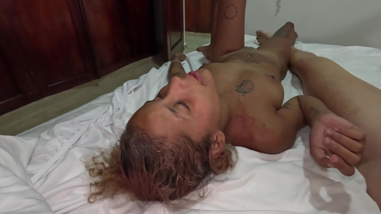 Alex Goes: 18yo Ebony Latina Getting Creamed up with Cum