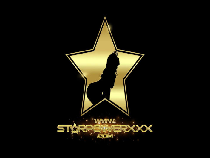 Star Power Media: Poundtown in der dusche