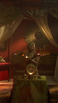 La ragazzina latina cleopatra viene scopata da un grosso cazzo