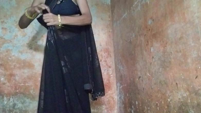 Cute_bhabhi14: Big Is the Best Medicine for a Stepsister's Sore Throat