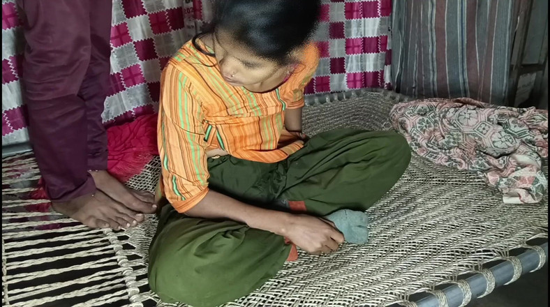 Laxmi deshi: 18 Year Virgin Girl Doggy Style Fucking Video