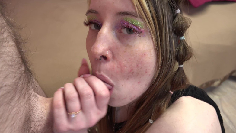 ChickPass Amateurs: Innocent Teenager Melanie Sugar Is Banging Her Neighbor
