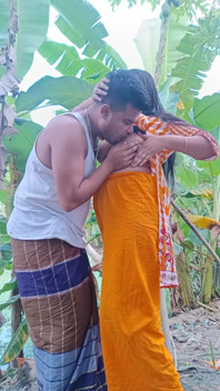 India XXX Video pe