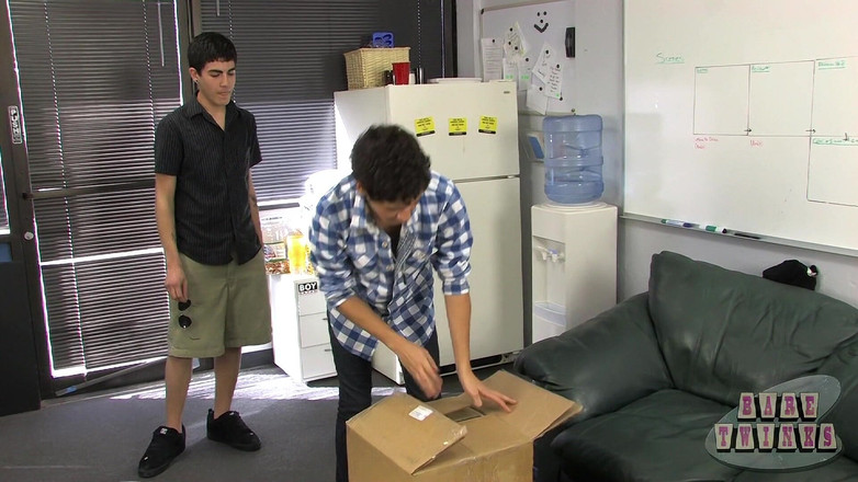 Bare Twinks: Felix Takes Rad's Package