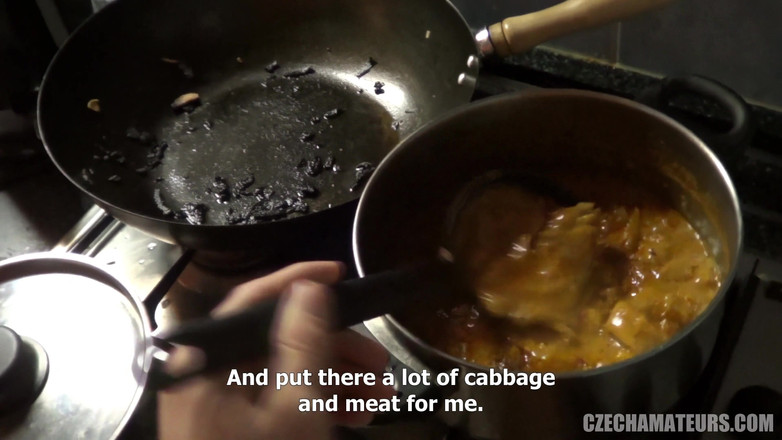 CzechAmateurs: 捷克素人 75 熟女淫荡后入