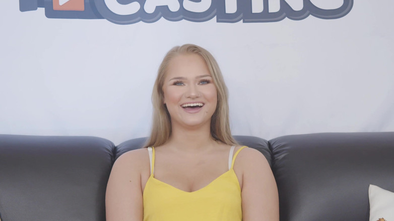PornDudeCasting: Harley King