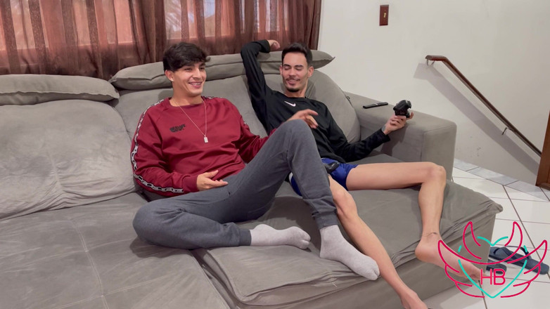 Heitor Bauman OFC: Il videogiochi È finito in un pasticcio con il mio vicino