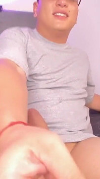โทมัสสไตล์ทำลายตูดฟองสบู่ของเคนพรีนซ์ฟemboy