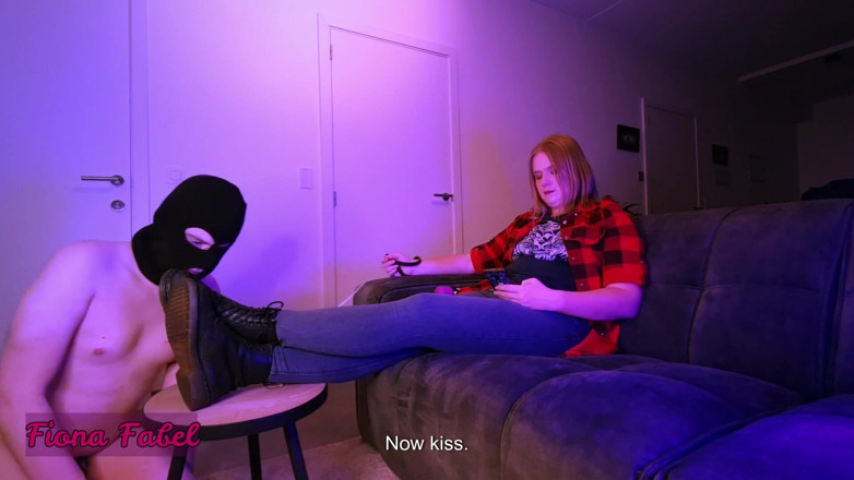 FionaFabel: Chastity Tease and Doc Martens Worship