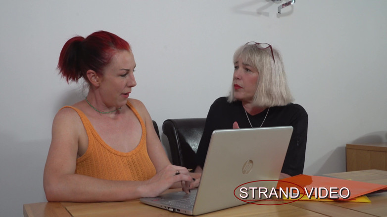 Sarah Stern: Naked on Social Media