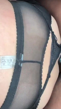 Biała Sissy Czeka Na Jego Dużego Czarnego Kutasa W Swoim Tyłku