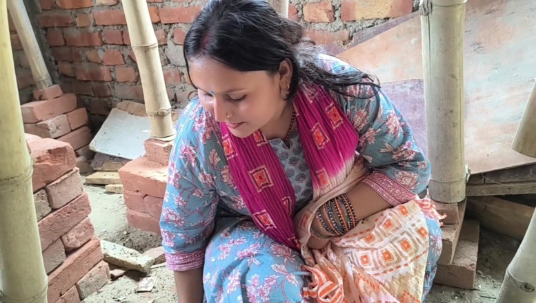 pujaprem: Women Fuck with Constructor