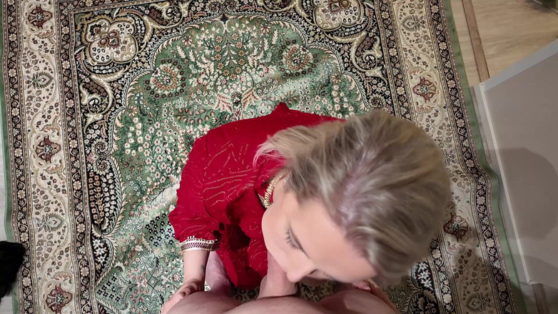 Qombol: Bystiga stora MILF styvmamma knullade min hennes styvson