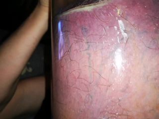 Monster_Meat_: Dışarı çıkmaya çalışıyorum ama tüpüme sıkıştı