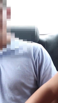 Aktris porno Peru mencari mahasiswa untuk menidurinya