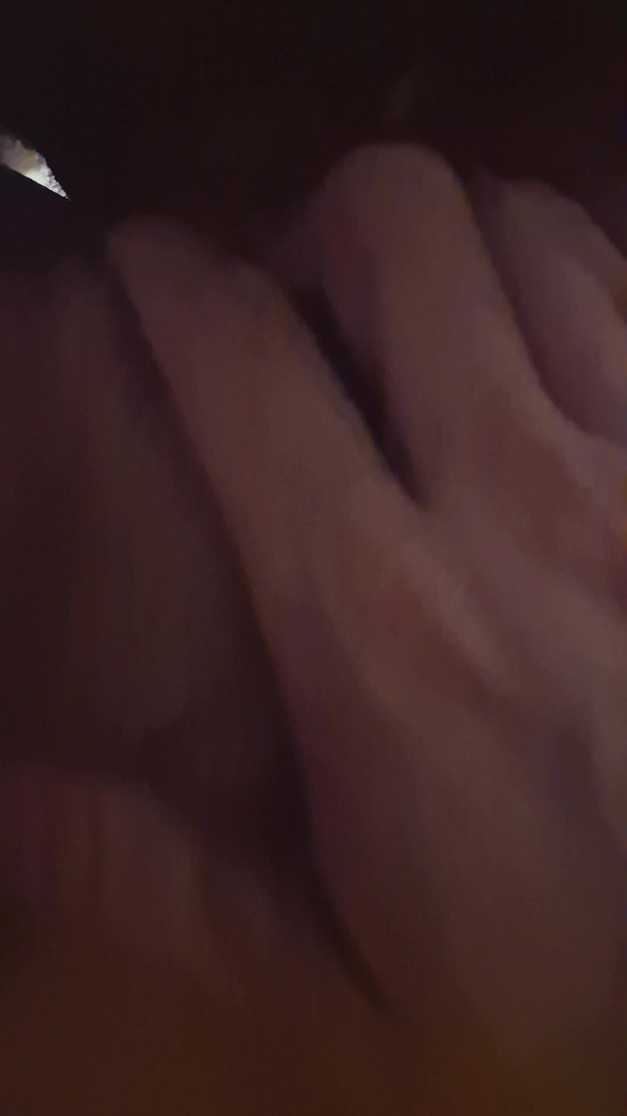 Branquinha De Leite: Cea mai sexy MILF vreodată!