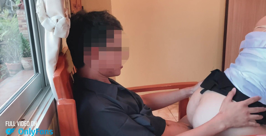 18_honey: 情人节学生约会