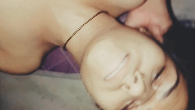 Hot Sis: कड़क पूर्ण सेक्सी आज जोरदार चुदाई कर रही है।