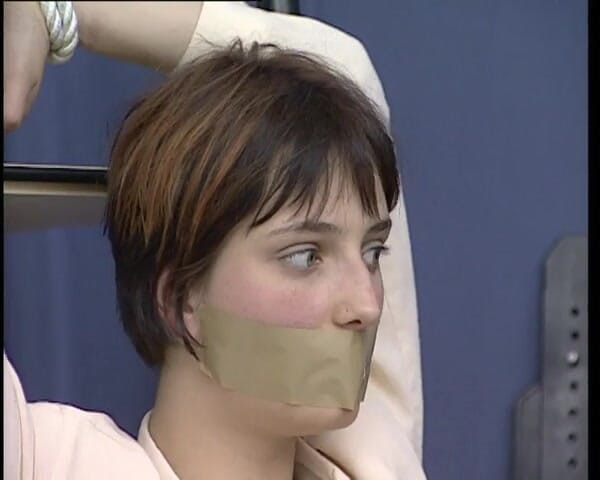 YOUR FIRST PORN: Lesbian Dominatrix dan Fantasinya