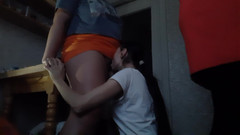 Lesbian-illusion: Kız arkadaşı yemek pişirirken komşumu ağzından sikiyorum ve daha hızlı...