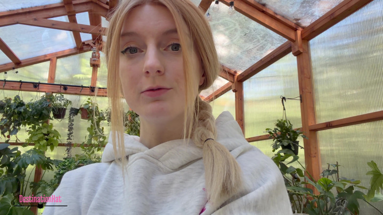 Destination Kat: Peeing on Video Call