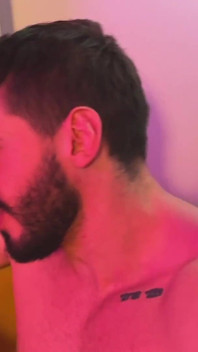 Bombado Brinca De Ser Diretor Porno Com Suas Amigas Da Universidade Federal