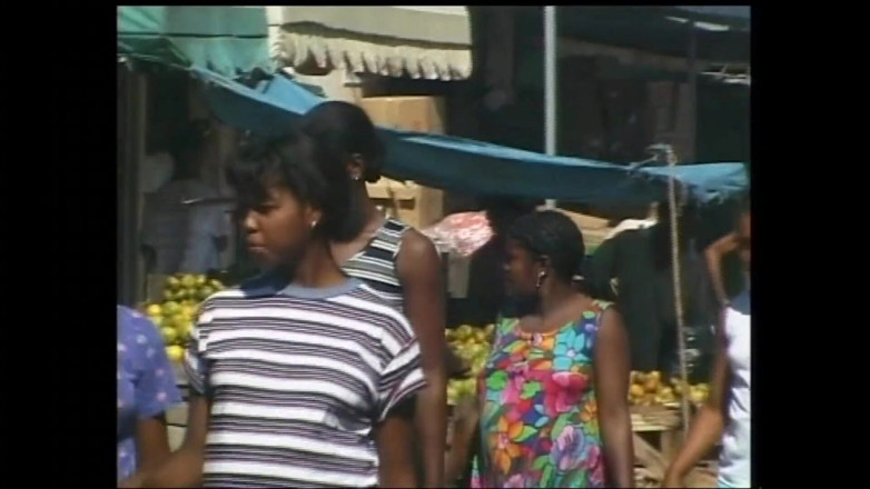 PURZEL TV - our best full movie: Pis arzular: yarak zonklayan amcık tam porno filme zevk veriyor