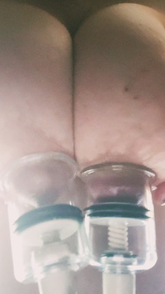 Lynettesub: Presentazione delle mamelle della tua Hucow