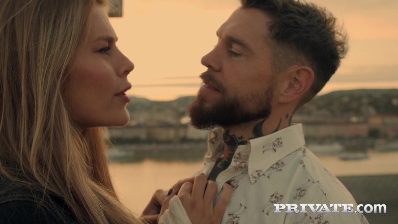 Private.com: Celebración anal de Zlata Shine