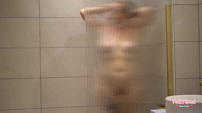 Petitpiment: シャワーで一緒に