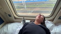 Кэти Вест: Я позвонил проводнику в поезде в мое купе и трахнул, пока она была на перерыве