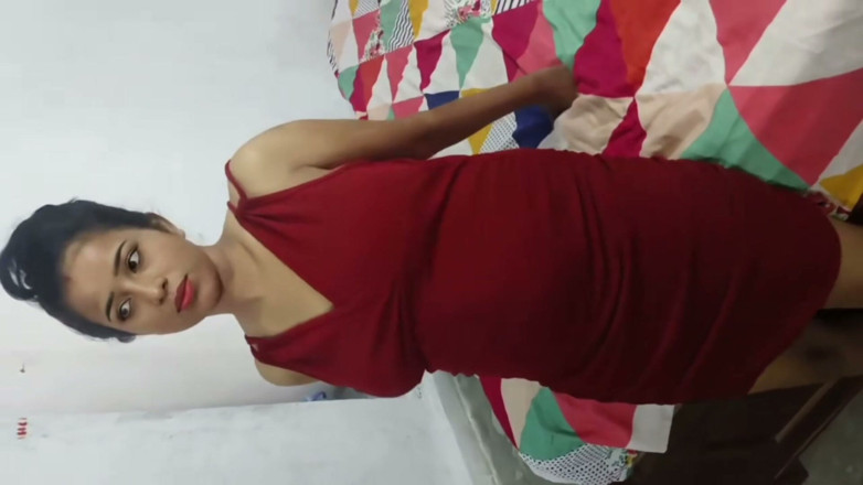 Lovely95: Temporada 329. Jovem indiana tomando banho no banheiro com peitos grandes